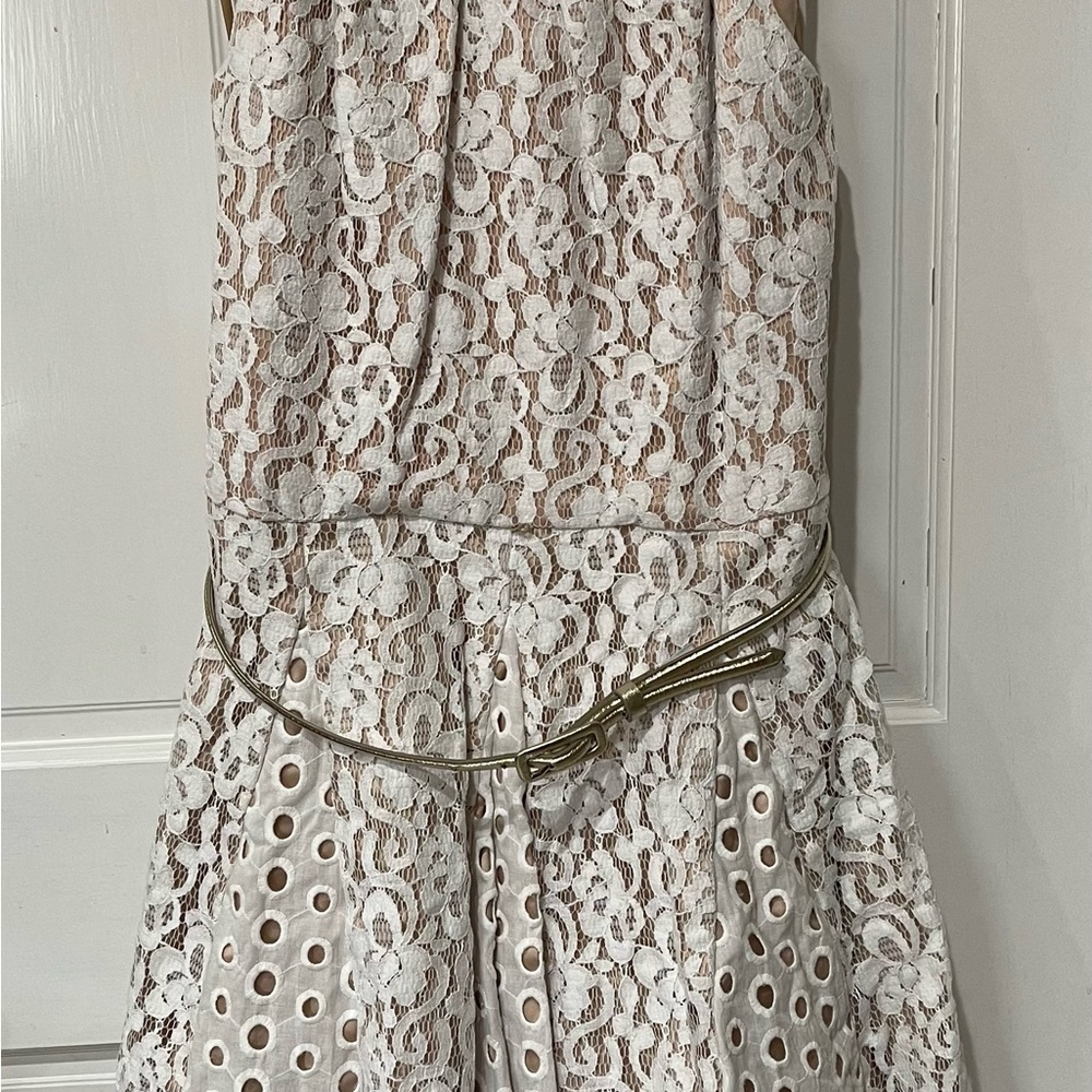 This dress is New, I bought for un event but I never used the tag is lost